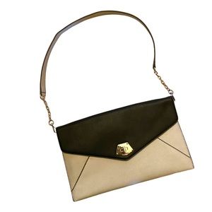 Nine West gray and black envelope purse with detachable strap and rear pocket.